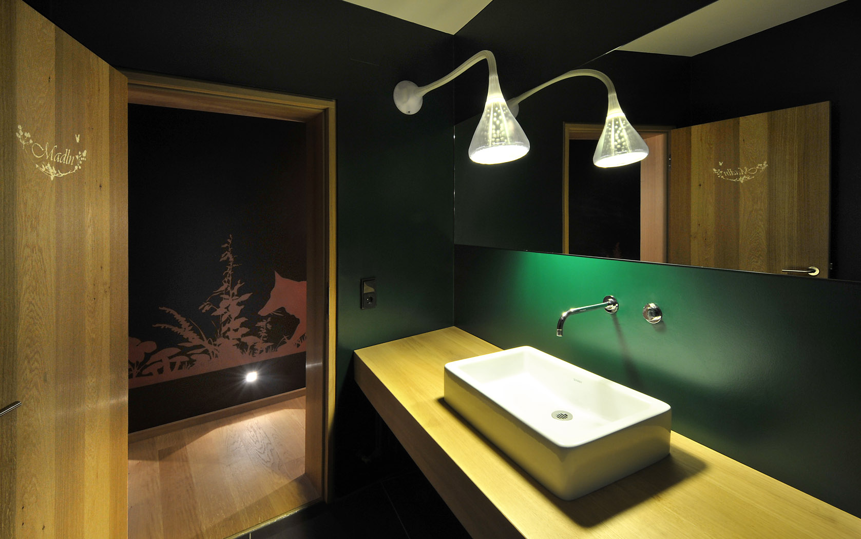 fub 05 Madln by studio lot.jpg